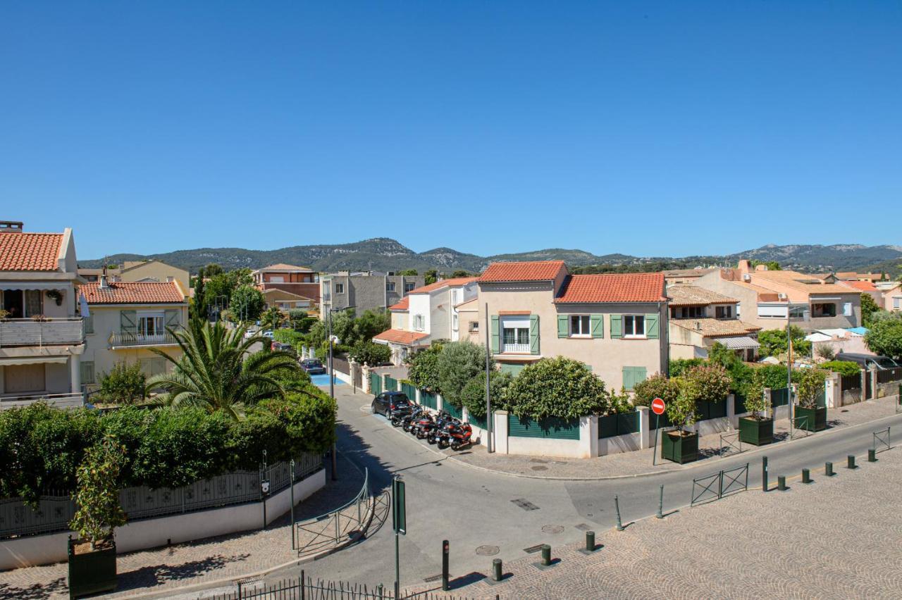Résidence Le Jardin d'Eugénie Sanary-sur-Mer Esterno foto