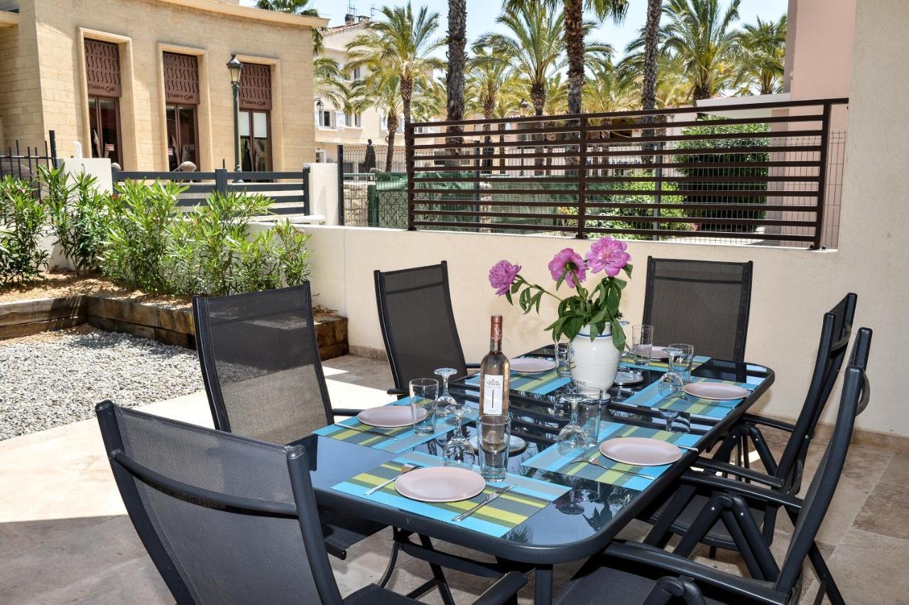 Résidence Le Jardin d'Eugénie Sanary-sur-Mer Esterno foto
